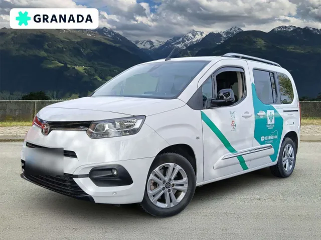 Toyota Proace City