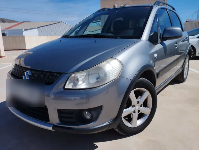 Suzuki SX4