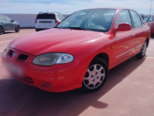 Hyundai Lantra