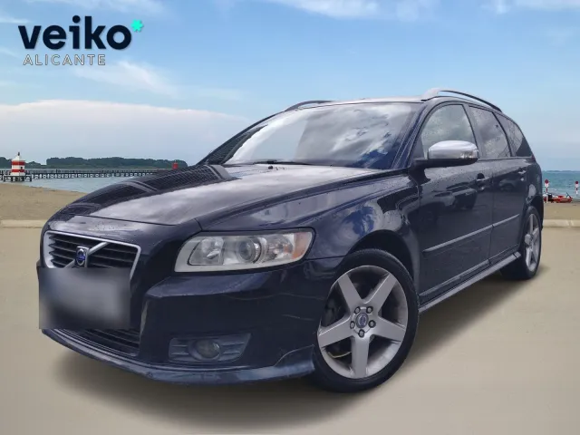 Volvo V50