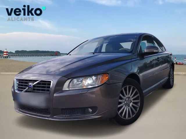 Volvo S 80